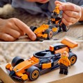 LEGO City 60442 F1 Kierowca i bolid McLaren (6).jpg