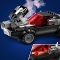 LEGO Marvel 76309 Spider-Man kontra muscle car Venoma (7).jpg